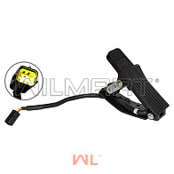 Педаль газа Komatsu FB15-12 (3BA-37-69111) Педаль газа Komatsu FB15-12 (3BA-37-69111)