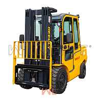 Погрузчик вилочный Geelly FD35 ДВС ISUZU С240 TM4500 пневмо, сайдшифт, кабина желтый 